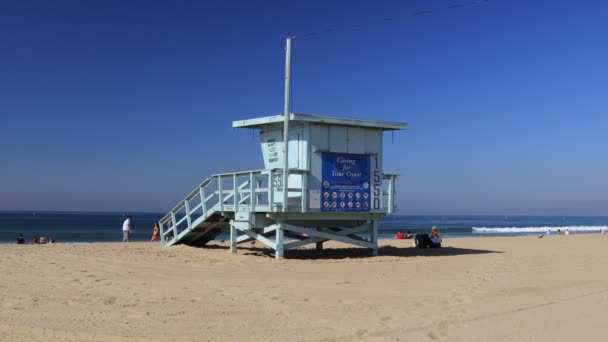 Santa Monica Califórnia Outubro 2019 Santa Monica Beach Lifeguard Tower — Vídeo de Stock