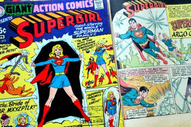 Los Angeles, ABD 7 Nisan 2021: Supergirl ile Amerikan Çizgi Romanının kapağı