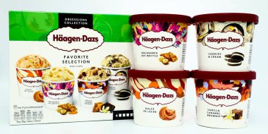 Los Angeles, ABD 14 Haziran 2021: Haagen-Dazs Dondurması. Haagen-Dazs General Mills 'in bir markasıdır.
