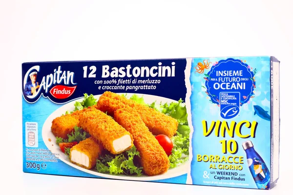 ペスカーラ イタリア2月21 2020 キャプテンFindusクリスピーパンくずリストのタラ魚の指 FindusはNomad Foods Groupの冷凍食品ブランドです — ストック写真