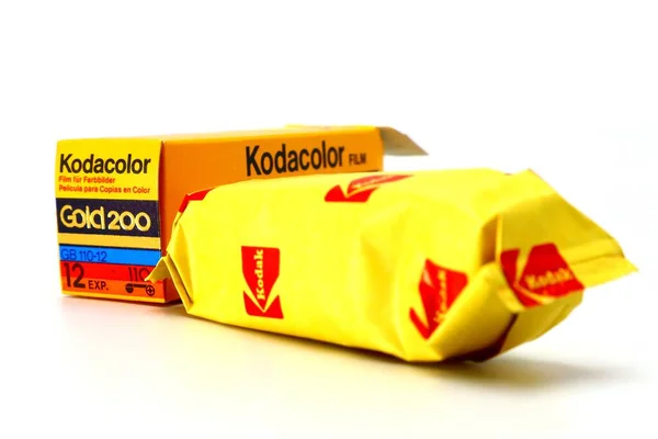 stock image Pescara, Italy  August 31, 2019: Vintage 1980s KODAK Kodacolor Film, Gold 200 GB 110-12