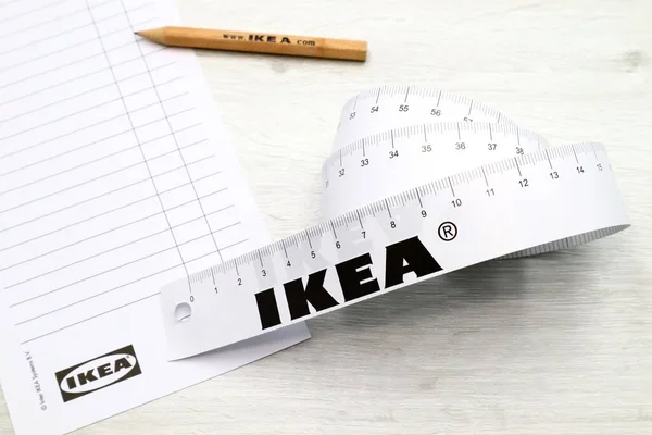 페스카라 2020 Ikea Instructions Manual 세계에서 업체이며 가구를 준비가 — 스톡 사진