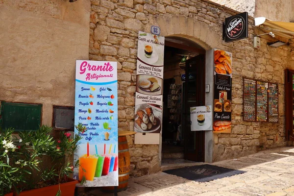 Erice Sicilië Italië Juli 2022 Bar Café Granita Ijswinkel Straten — Stockfoto