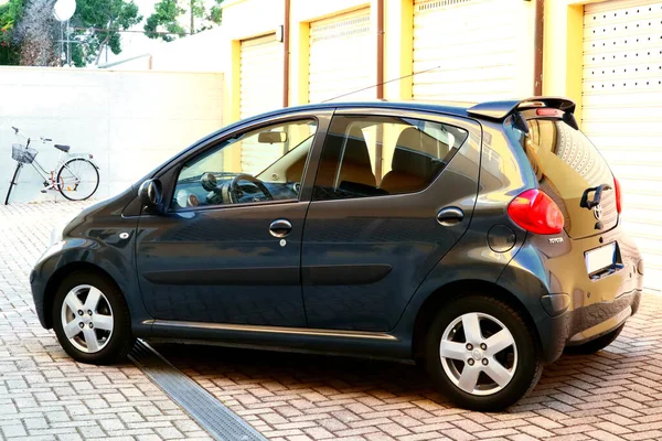 stock image Rome, Italy  August 27, 2021: city car Toyota Aygo model year 2005 (first generation - AB10), 5-door 1.0 SOL MMT Sport Package