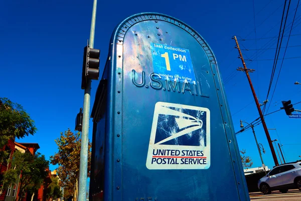 ロサンゼルス カリフォルニア州 2019年10月3日 Usps United States Postal Service Mail Collection — ストック写真