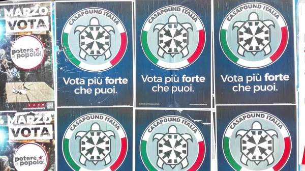 Pescara Italia Marzo 2018 Manifesti Elettorali Elezioni Del Marzo 2018 — Foto Stock