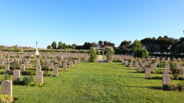 Válečný Hřbitov Řece Sangro Leží Contrada Sentinelle Obci Torino Sangro — Stock fotografie