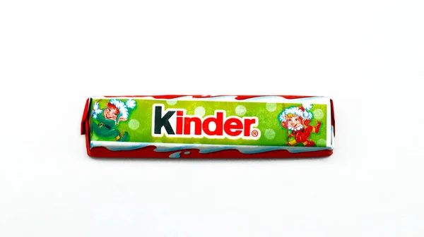 페스카라 2019 Kinder 초콜릿바 Christmas Theme Kinder 페레로가 이탈리아에서 브랜드이다 — 스톡 사진