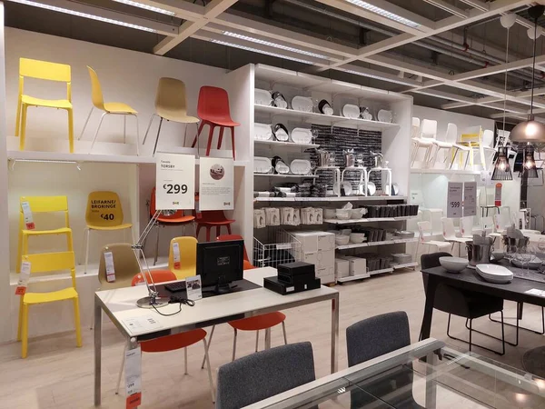 Сан Фабрицио Театино Италия Апреля 2022 Интервью Магазином Ikea Италии — стоковое фото