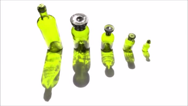 Bottiglie Colorate Medicina Antica Epoca Vittoriana Del 1800 — Video Stock