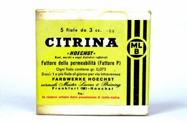 Roma, İtalya 26 Şubat 2022: 1950 'lerin klasik CITRINA HOECHST P vitamini ilaçları. MLB - Farbwerke Hoechst girdabı Meister Lucius Brning Frankfurt (M) Hoechst