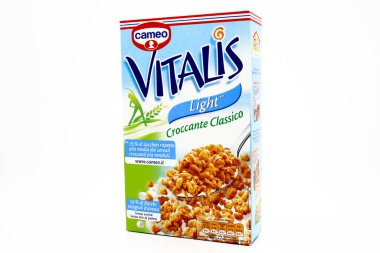 Pescara, İtalya 20 Aralık 2019: Vitalis Cameo tahıl gevreği kutusu. Cameo, Dr. Oetker 'ın bir markasıdır.