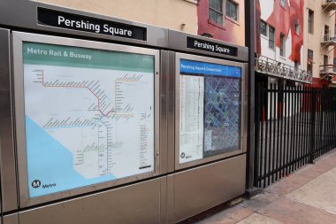 Los Angeles, Kaliforniya - 14 Mayıs 2019: Los Angeles şehir merkezindeki Pershing Square Metro İstasyonu