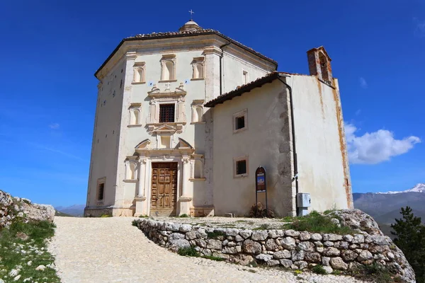Santa Maria Della Piet Pobliżu Zamku Rocca Calascio Abruzji Włochy — Zdjęcie stockowe