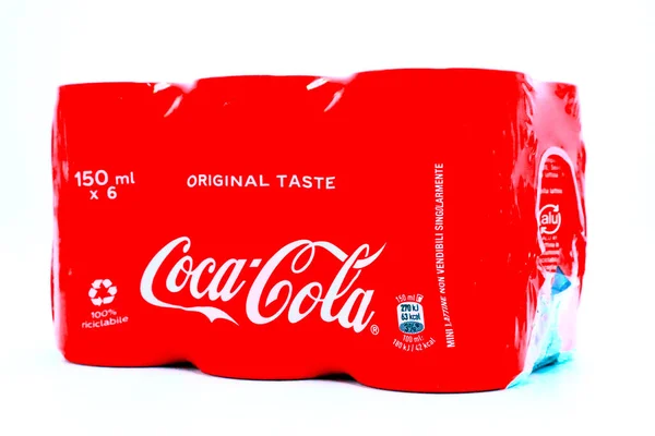 Pescara Italia Januari 2020 Coca Cola Original Taste Cans Dalam — Stok Foto