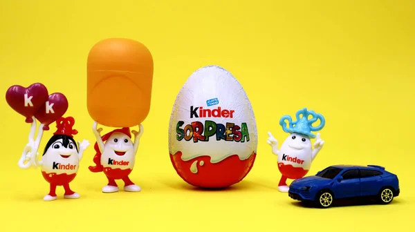 Alba Itália Março 2021 Kinder Surprise Chocolate Eggs Kinder Surprise — Fotografia de Stock