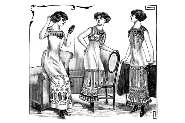 Beyaz Arka Planda Giyinmiş Genç Kadınlar Moda Illüstrasyonu Kalem Çizimi — Stok fotoğraf