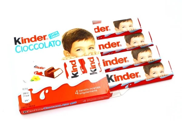 Pescara Italia Agosto 2019 Barrette Cioccolato Kinder Kinder Marchio Prodotti — Foto Stock