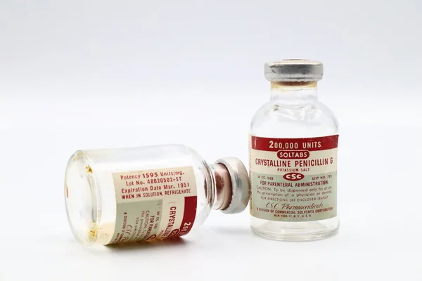 ペスカーラ イタリア 2019年3月27日 Vintage 1951 Vial Penicillin Produced Csc Pharmaceutical ストック画像