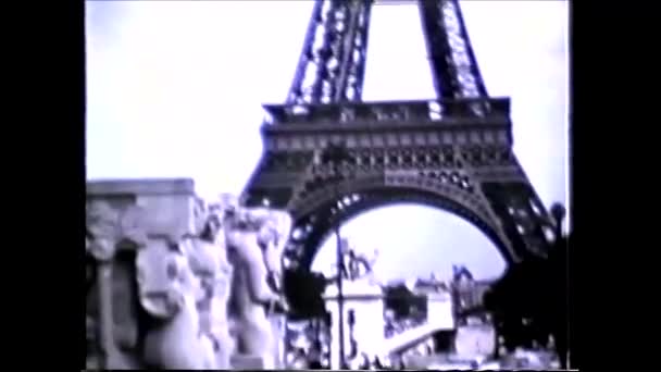 Paris Francja Wieża Eiffla Lat Ubiegłego Wieku Vintage Video 8Mm — Wideo stockowe