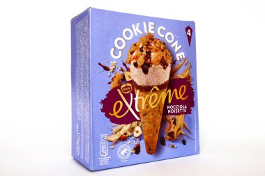 Nestle' Cookie Cone Extreme Ice Cream