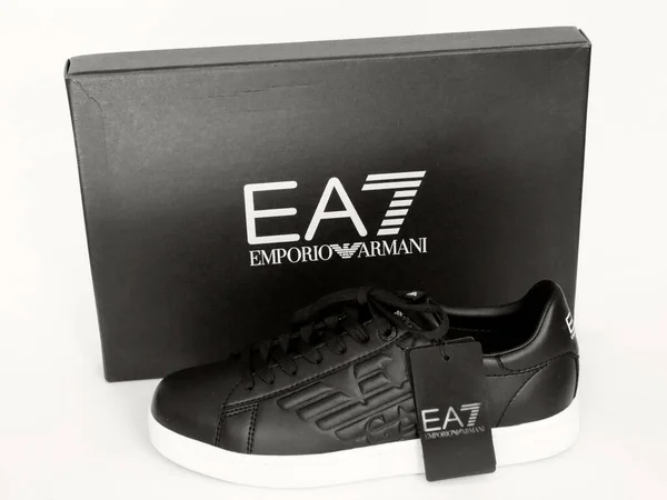 Zapatillas Ea7 Emporio Armani Ea7 Una Marca Italiana Casas Moda —  Fotos de Stock