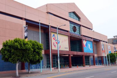 Los Angeles, Kaliforniya, ABD - 20 Mayıs 2023: Los Angeles 'ın merkezinde bir mahalle