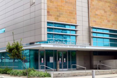 Los Angeles, Kaliforniya, ABD - 22 Mayıs 2023: Los Angeles Polis Departmanı Metropolitan Gözaltı Merkezi