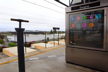 Los Angeles, Kaliforniya, ABD - 23 Mayıs 2023 Douglas Metro Tren İstasyonu, Los Angeles