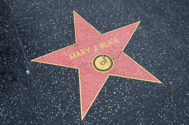 ABD, CALIFORNIA, HOLYWOOD - 18 Nisan 2019: Mary J. Blige Hollywood Şöhret Yolu, Kaliforniya 