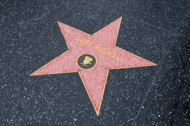 ABD, CALIFORNIA, HOLYWOOD - 18 Nisan 2019: Hollywood, Kaliforniya 'daki Hollywood Şöhret Yolu' nun yıldızı Kurt Russell 