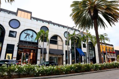 Redondo Plajı, Kaliforniya, ABD - 26 Mayıs 2023: Alışveriş caddesi 