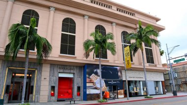 Redondo Plajı, Kaliforniya, ABD - 26 Mayıs 2023: Alışveriş caddesi 