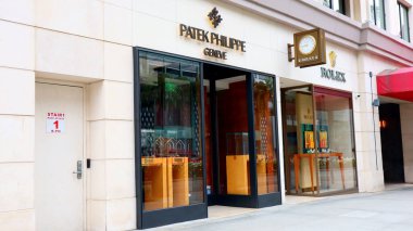 Redondo Plajı, Kaliforniya, ABD - 26 Mayıs 2023: Alışveriş caddesi 