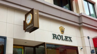 Redondo Plajı, Kaliforniya, ABD - 26 Mayıs 2023: Alışveriş caddesi 