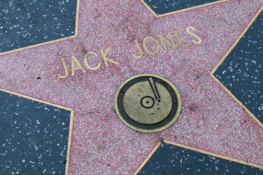 ABD, CALIFORNIA, HOLYWOOD - 20 Mayıs 2019: Hollywood, Kaliforniya 'daki Hollywood Şöhret Yolu' nda Jack Jones yıldızı 