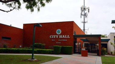 BELL (Los Angeles County), Kaliforniya, ABD - 31 Mayıs 2023: BELL Belediye Binası 6330 Pine Avenue
