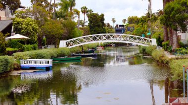 Los Angeles, Kaliforniya, ABD - 1 Haziran 2023: VENICE CANALS, Venedik Sahilinin Tarihi Bölgesi, Los Angeles, Kaliforniya