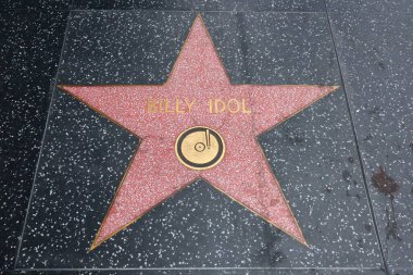 ABD, CALIFORNIA, HOLYWOOD - 29 Mayıs 2023: Hollywood, Kaliforniya 'daki Hollywood Şöhret Yolu' nun Billy Idol yıldızı 
