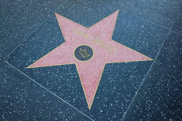 Usa Kalifornia Hollywood Maja 2023 Idina Menzel Gwiazda Hollywood Walk — Zdjęcie stockowe