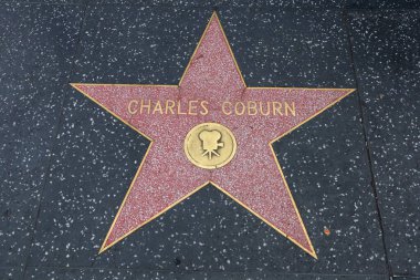 Hollywood (Los Angeles), Kaliforniya 29 Mayıs 2023: Hollywood Bulvarı 'nda Charles Coburn' un Yıldızı