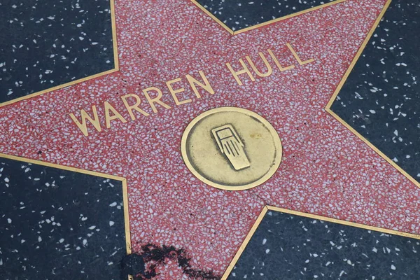 Hollywood (Los Angeles), Kaliforniya 29 Mayıs 2023: Hollywood Bulvarı 'nda Warren Hull' un Yıldızı