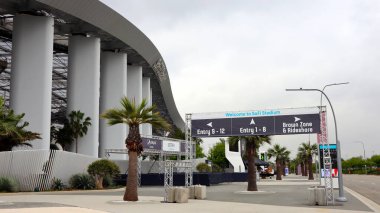 Inglewood (Los Angeles), Kaliforniya 10 Haziran 2023: SoFi Stadyumu, Spor ve Eğlence Stadyumu 1001 Inglewood Stadyumu 'nda yer almaktadır.