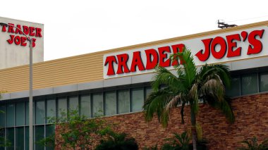 Los Angeles, Kaliforniya 9 Haziran 2023: TRADER Joe 'nun Amerikan Market zinciri
