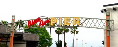 Long Beach, Kaliforniya 5 Haziran 2023 Long Beach Pine Ave PIER