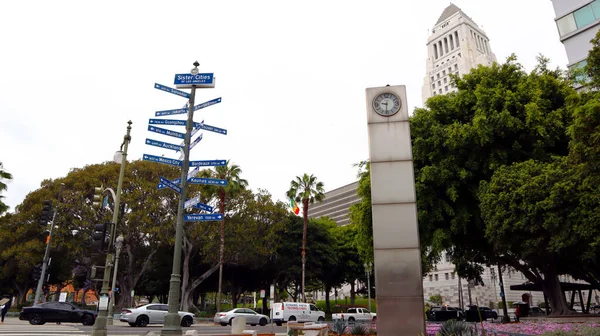 2023年6月8日 加利福尼亚州洛杉矶 位于洛杉矶市民中心的洛杉矶姊妹城标志 — 图库照片