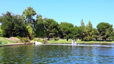 Los Angeles, Kaliforniya: Balboa Gölü - Anthony C. Beilenson Park 6300 Balboa Bulvarı, Van Nuys (Los Angeles), Kaliforniya