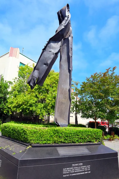 stock image Beverly Hills, California  July 3, 2023: BEVERLY HILLS 9-11 Memorial Garden at 445 North Rexford Drive, Beverly Hills