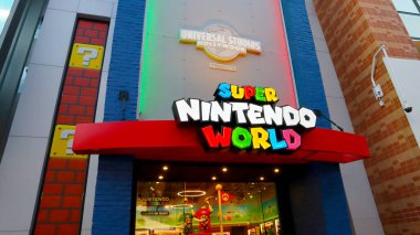 ÜNİVERSAL ŞEHRİ Hollywood, Kaliforniya 6 Temmuz 2023: Universal Stüdyoları Hollywood 'da Şehir Yürüyüşü' nde YAZ NINTENDO DÜNYA DÜNYASI