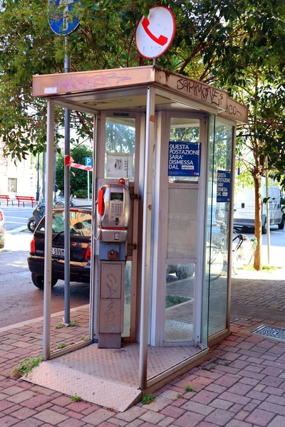 Italy September 2023 Public Telephone Booth Operated Tim Formerly Telecom — Stock Photo, Image